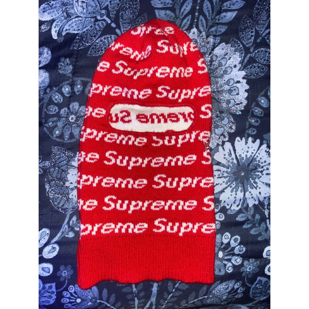 Supreme New Era repeat balaclava